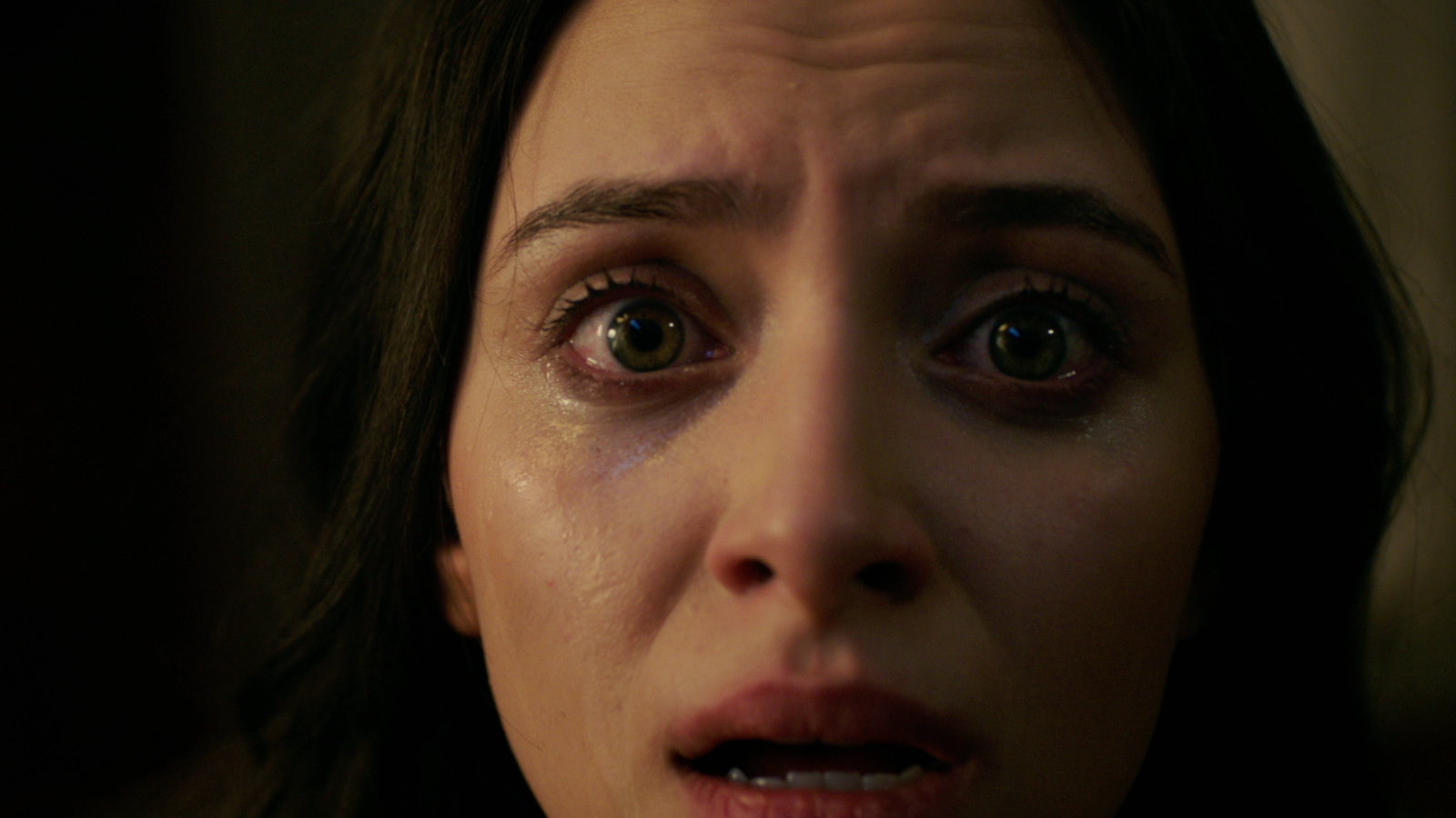 Exclusive: 'The Free Fall' Clip Teases a Disturbing Psychological ...