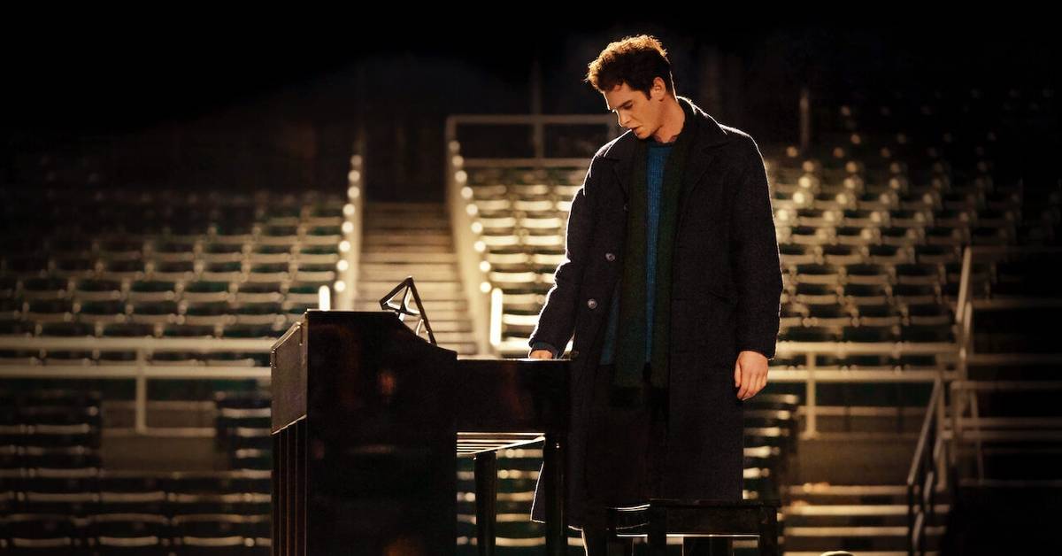 Here's What Makes Tick, Tick...BOOM! One of the Best Musicals on Netflix Here's What Makes Tick, Tick...BOOM! One of the Best Musicals on Netflix