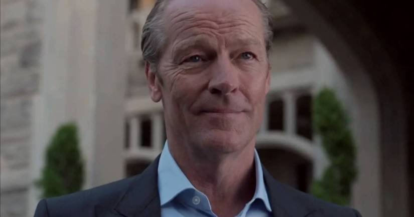 Iain Glen as Bruce Wayne in Titans (2019)