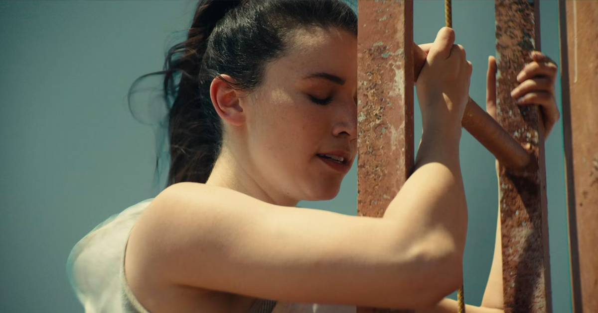 10 Survivalist Movies to Watch Next If You Loved Fall