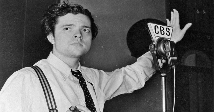 What Really Happened During Orson Welles’ The War of the Worlds Broadcast?