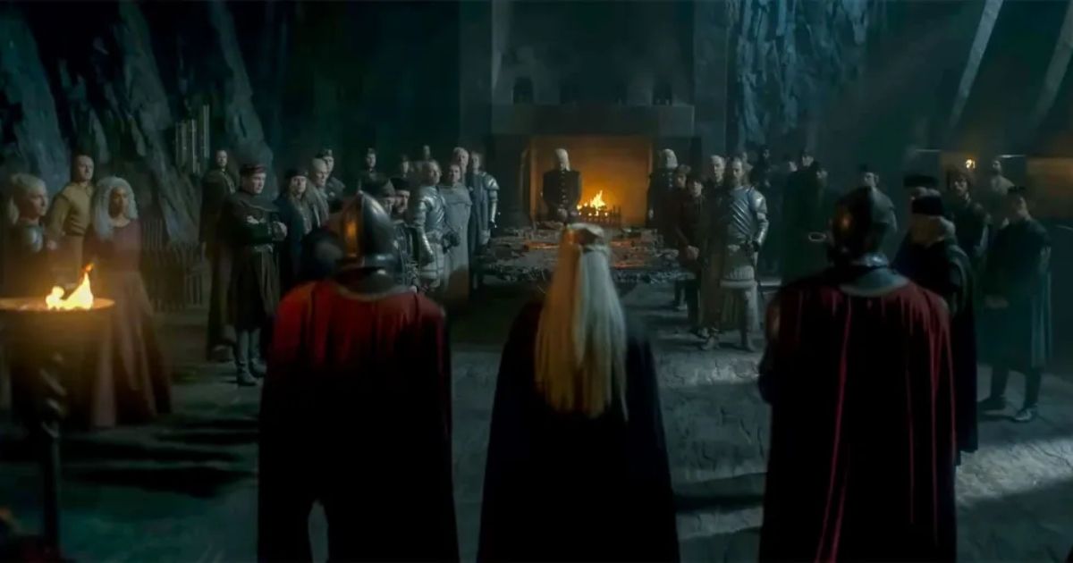 Queen Rhaenyra and her followers at Dragonstone