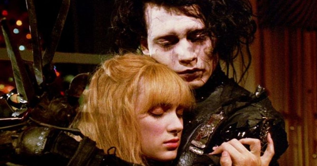 Edward Scissorhands and Batman Returns Are the Unconventional Holiday ...