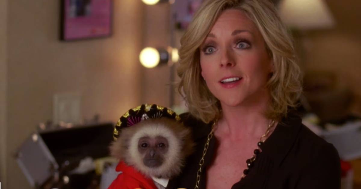 Alec Baldwin Wants Monkey from 30 Rock to Be Retired as Baseball Team's ...