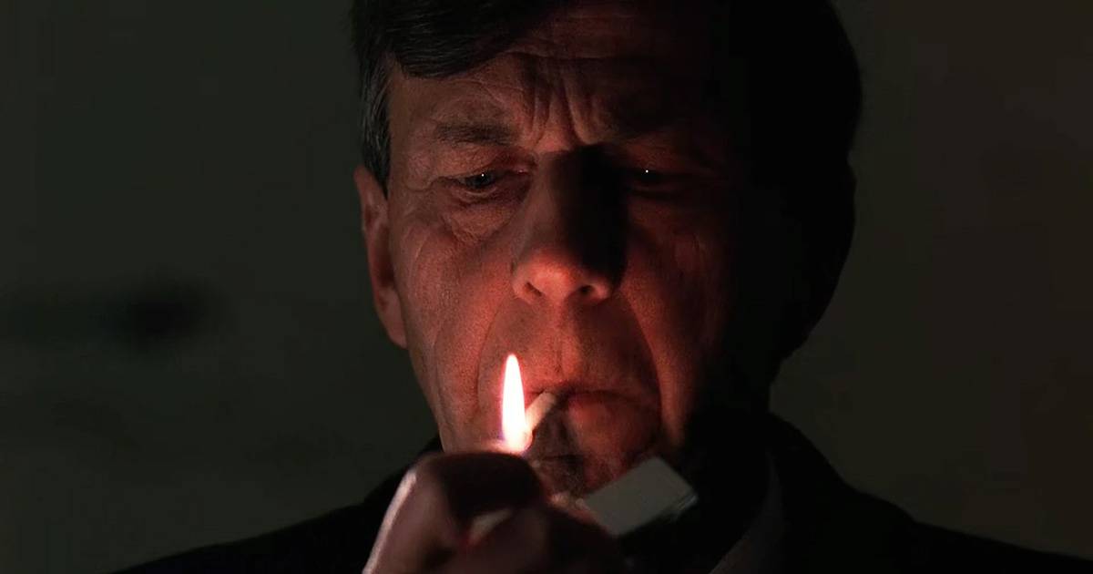 tv shows with cigarette smoking man The X-Files: Interview William B. Davis, The The Cigarette Smoking Man, played