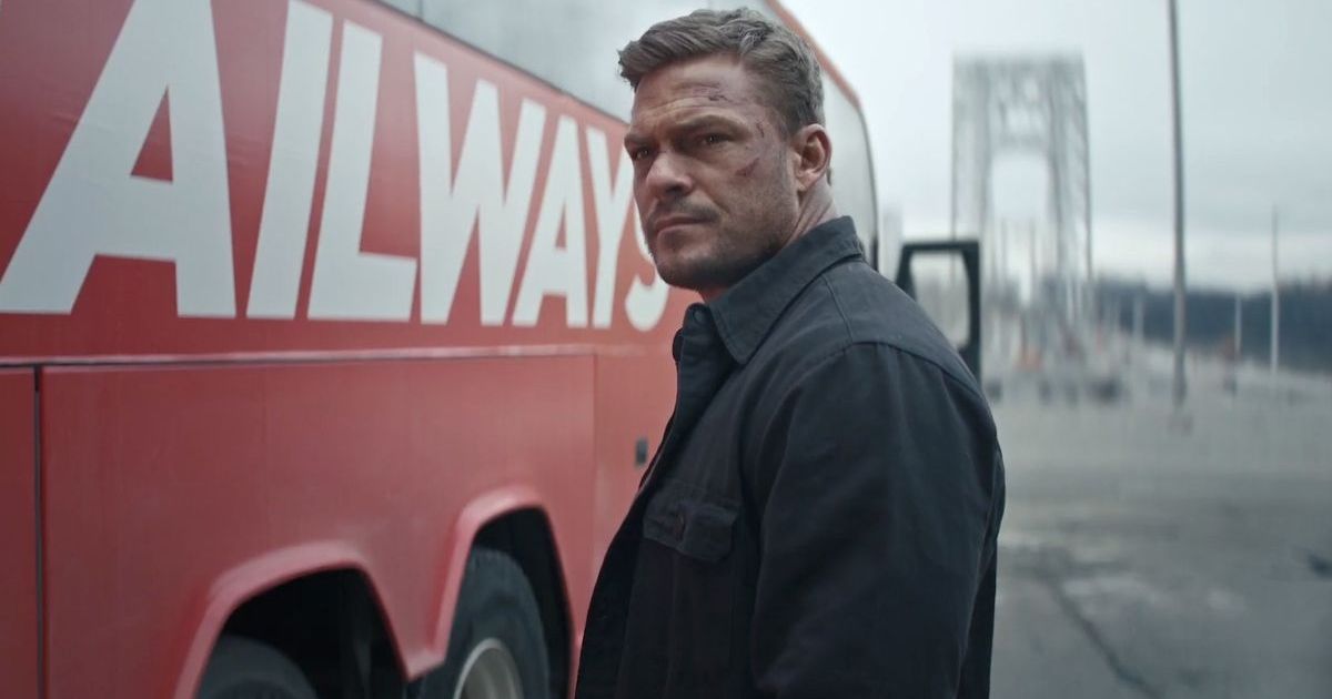 Reacher's Alan Ritchson Shares Surprising Encounter with Former High ...