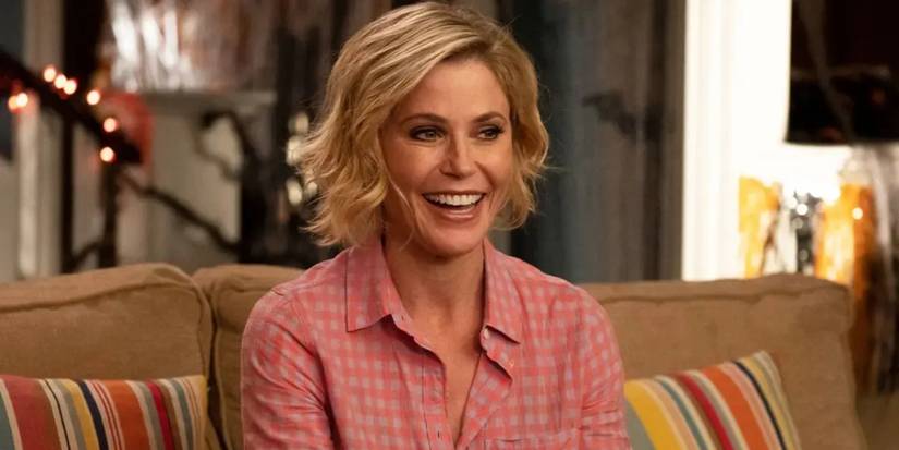 Julie Bowen as Claire Dunphy in Modern Family