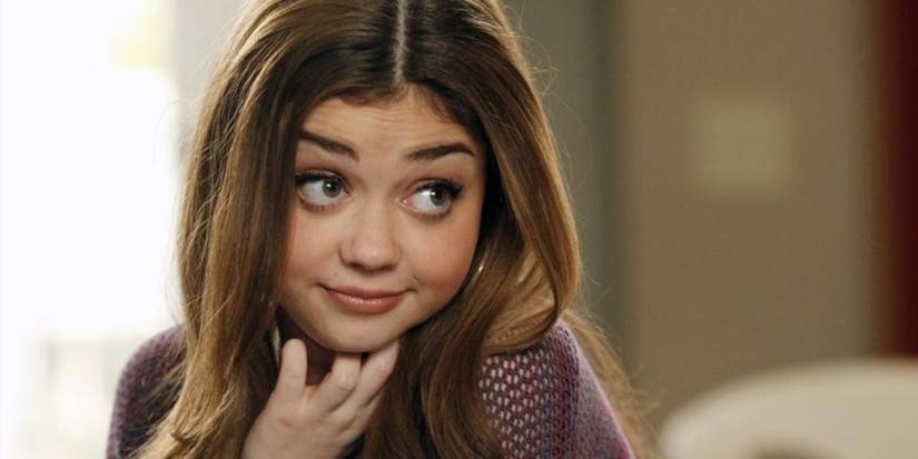 Sarah Hyland as Haley Dunphy in Modern Family