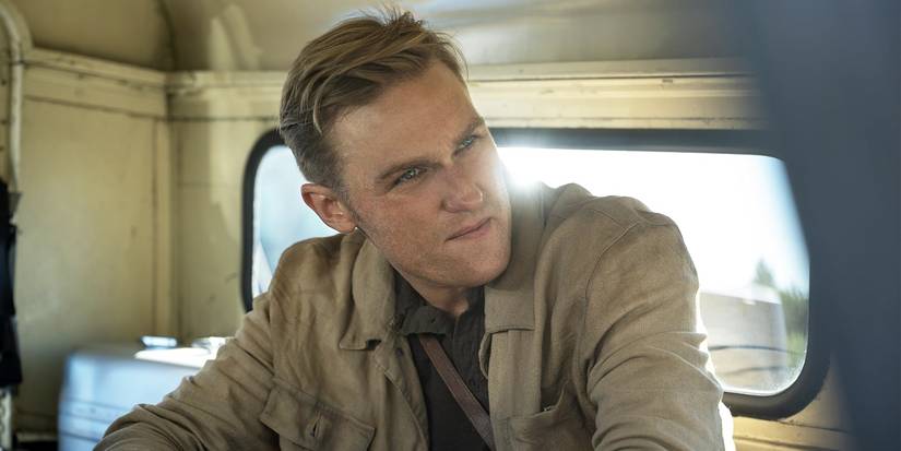 Wyatt Russell as Lee Shaw in Monarch- Legacy of Monsters