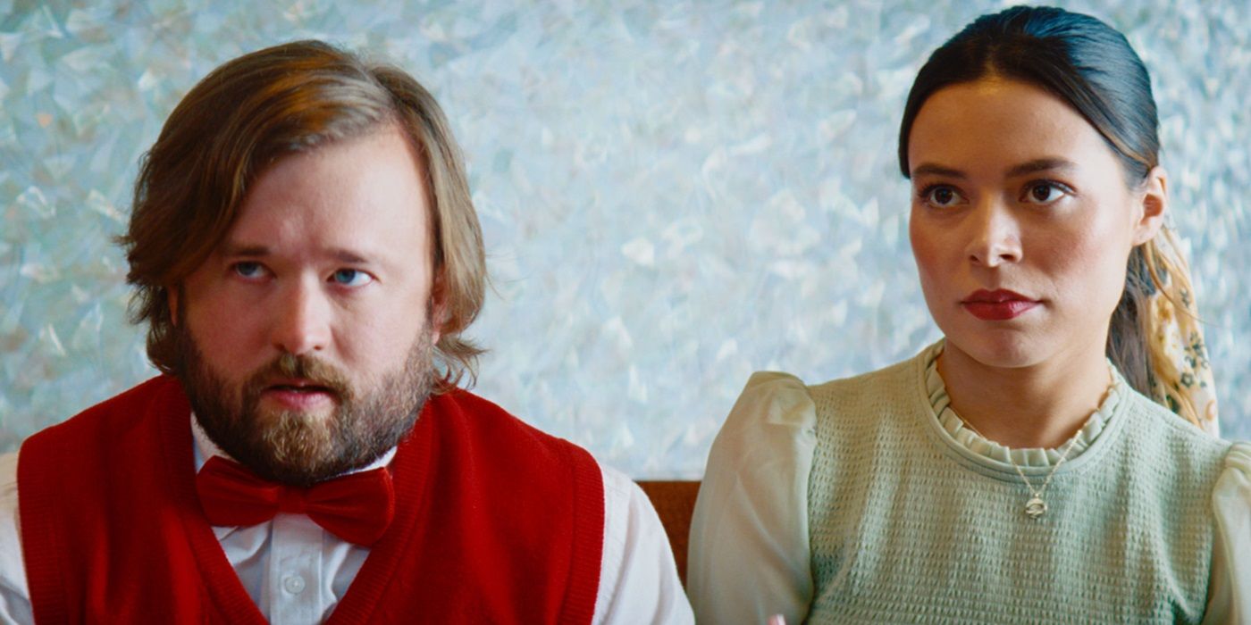 Drugstore June Clip Finds Haley Joel Osment Getting a Seriously Awkward Call, image size:1400x700
