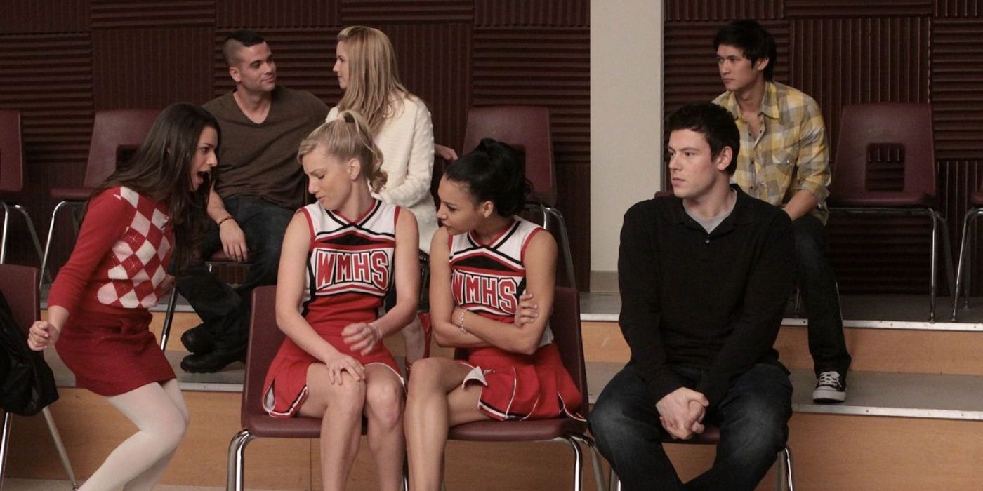 10 TV Shows Where the Cast Didn't Get Along Behind the Scenes