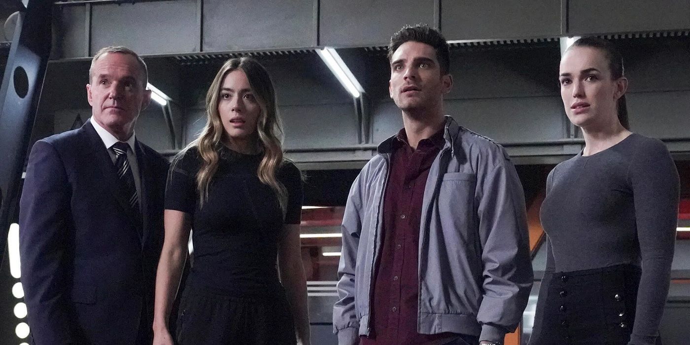 'Agents of S.H.I.E.L.D.' Canon Status Gets Positive Update from Brad ...