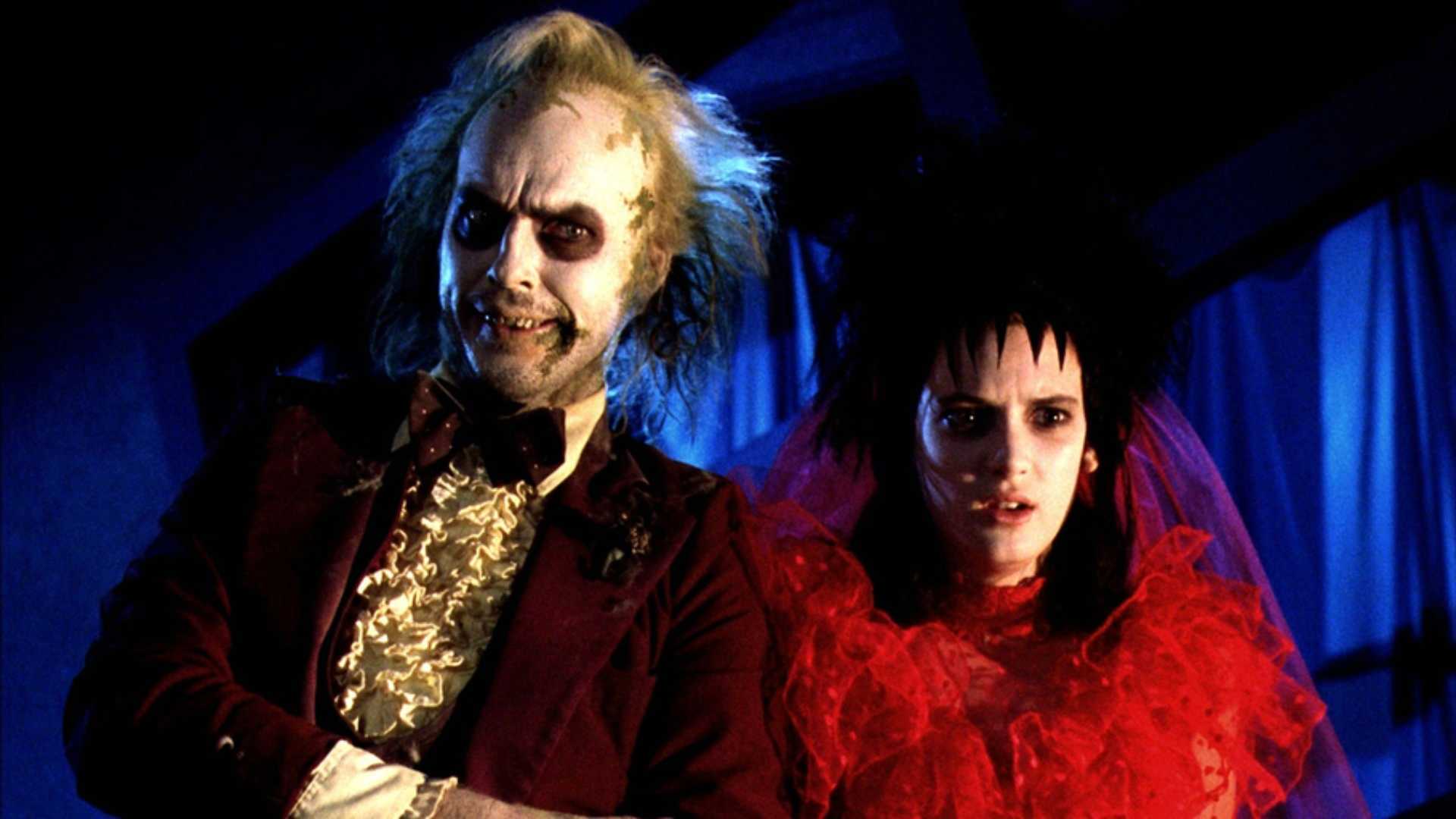 winona ryder red dress beetlejuice Lydia Deetz #lydiadeetz #beetlejuice #movie #80s #timburton #timburtonmovies #winonaryder #goth