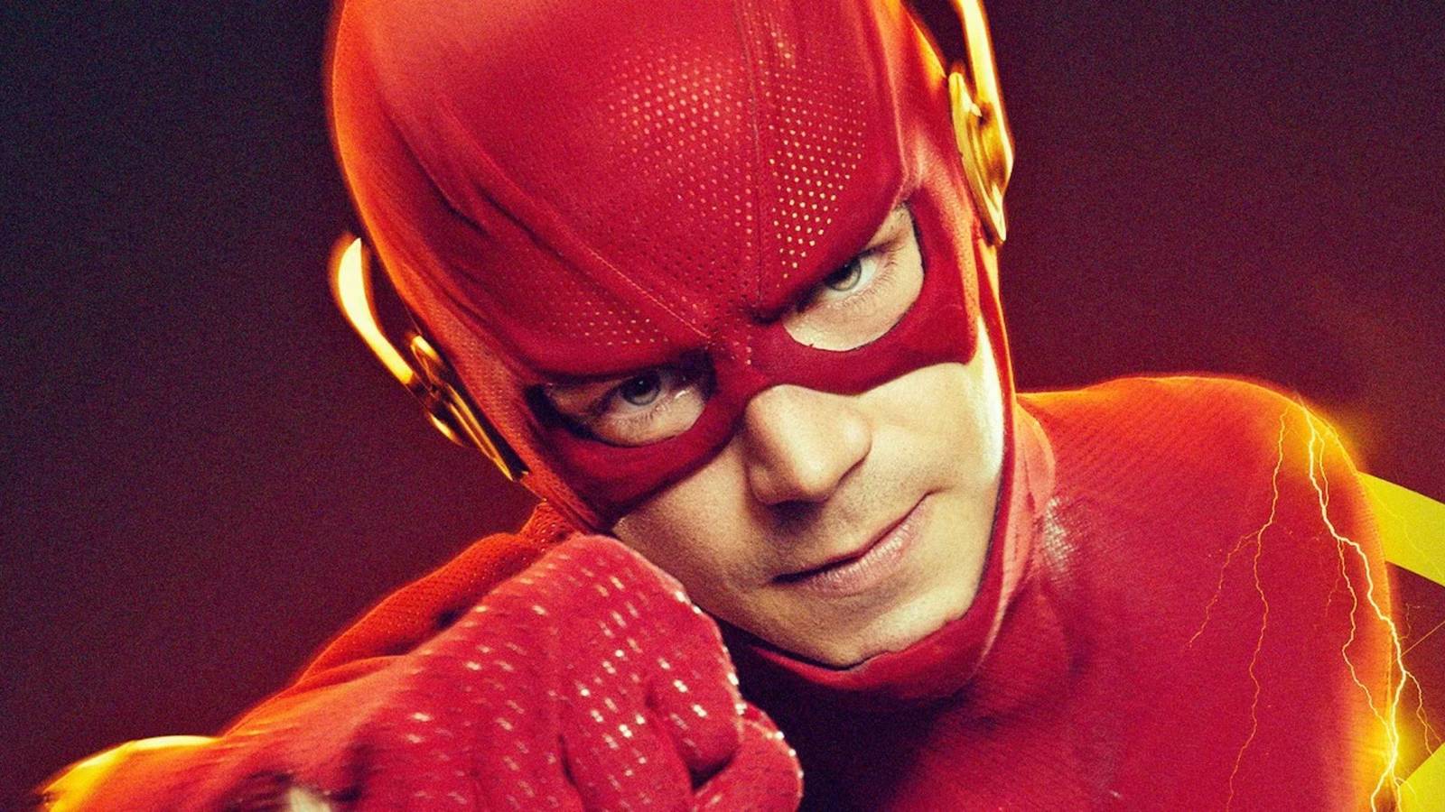The Flash's Grant Gustin Shares Throwback Photos to Celebrate a Canon Event, image size:1600x900