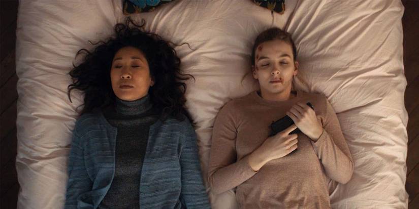 Eve and Villanelle lay in bed in Killing Eve