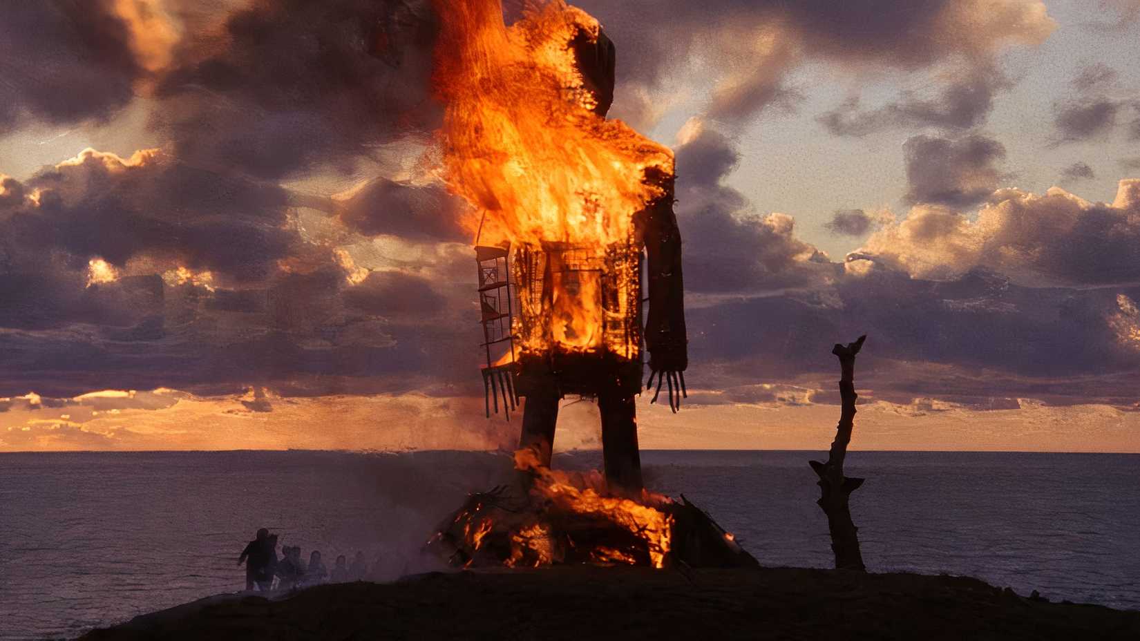 A giant burning effigy in The Wicker Man (1973) 