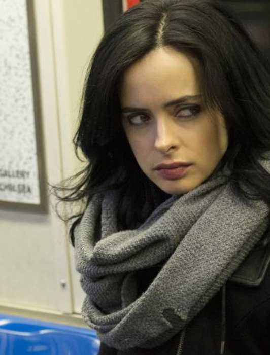 Vin Diesel Returns as Riddick in Sharp New Look at Long-Awaited Action ...