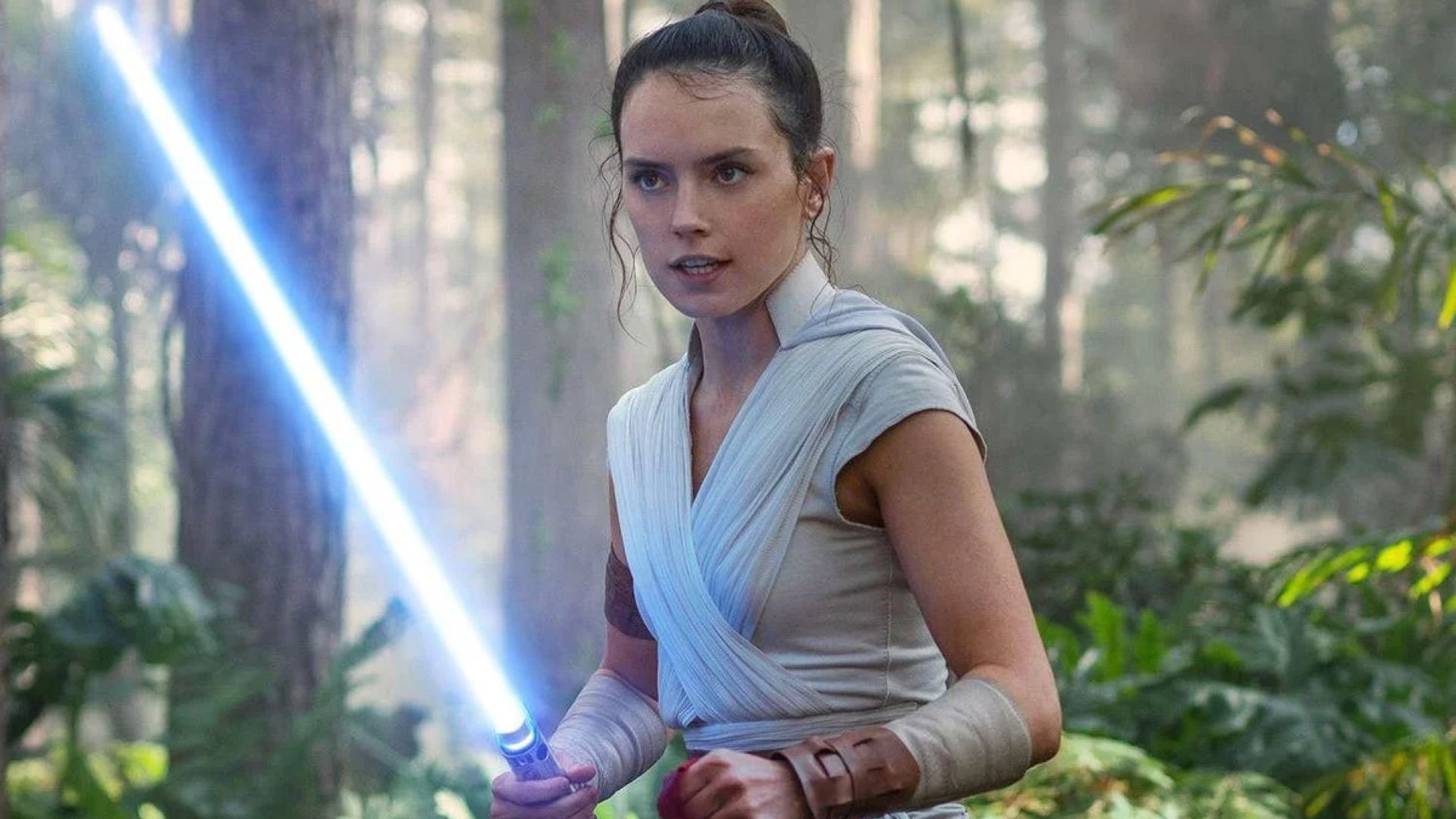 Star Wars Rey Spinoff Starring Daisy Ridley Loses Screenwriter