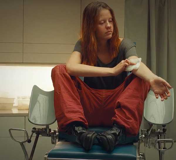 Mia Goth On Her Multiple Roles In X Pearl And MaXXXine mia-goth-on-her-multiple-roles-in-x-pearl-and-maxxxine