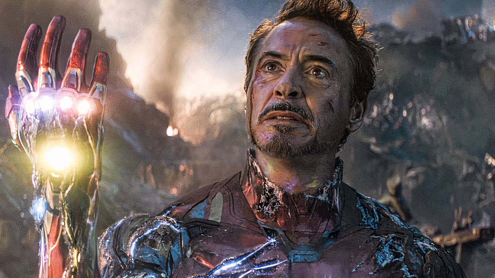 Tony Stark's Avengers Endgame Death wearing the infinity stones in his suit