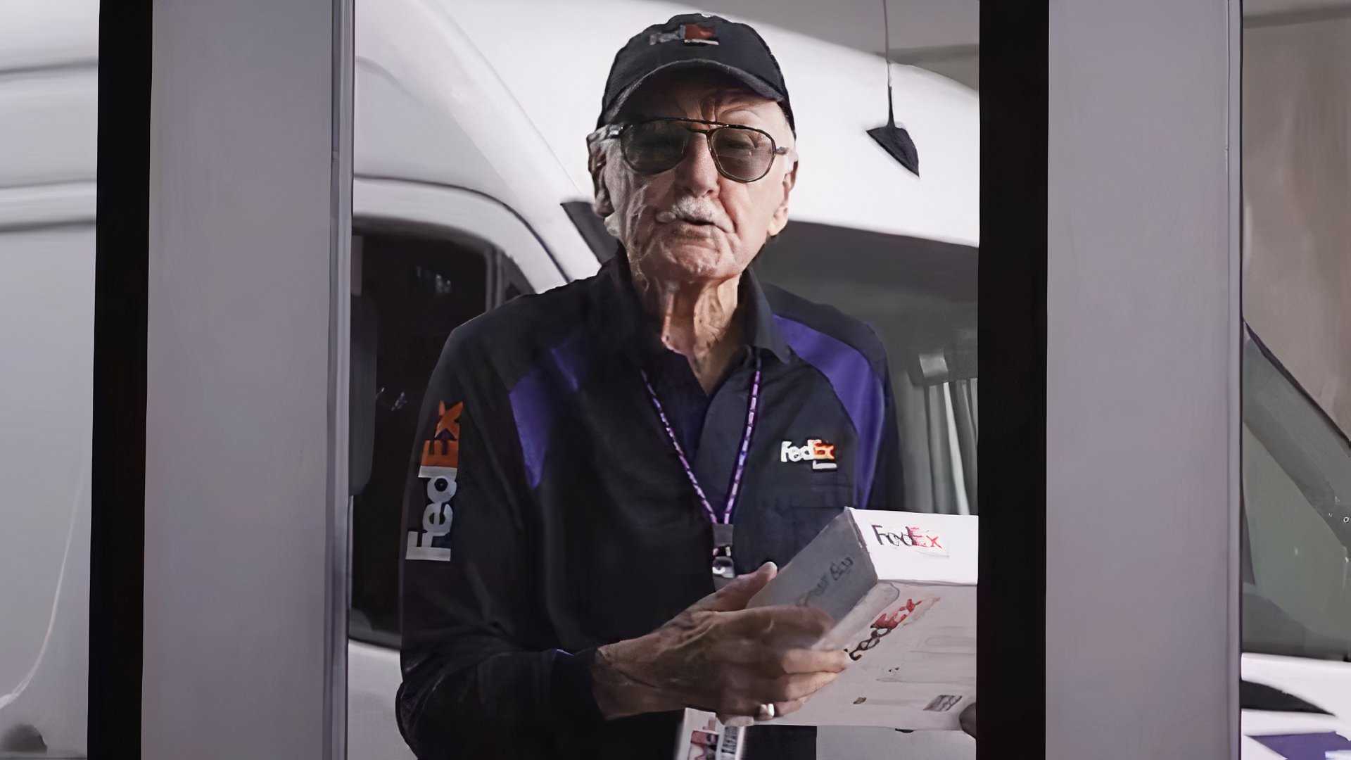 Kevin In Script Stan Lee Demanded One Change From His Cameo in Kevin Smith's Mallrats