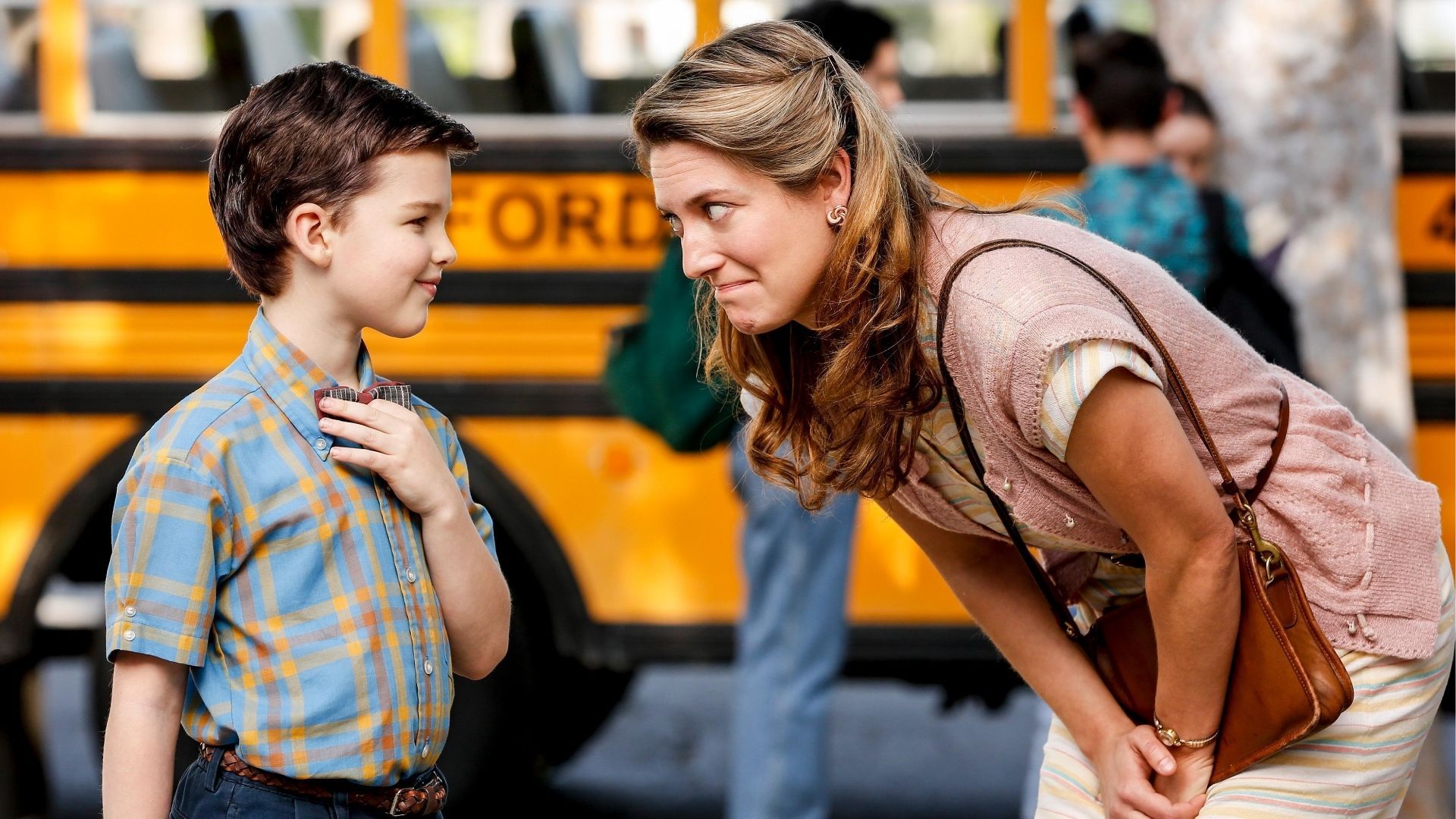 Sheldon is seen with his mother Mary in Young Sheldon.