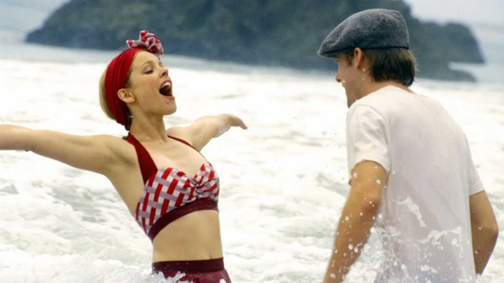 Allie & Noah at the beach in The Notebook