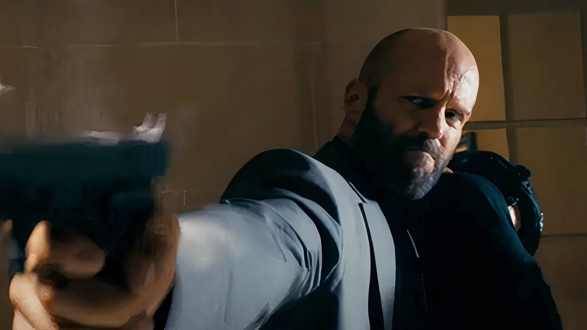Jason Statham Reprises the Role of Iconic Action Hero The Transporter ...