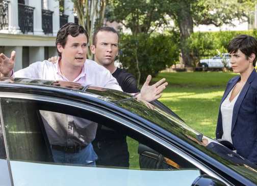 Gabriel Olds playing a character being arrested on NCIS: New Orleans