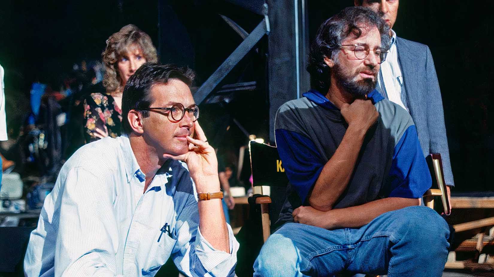 Michael Crichton and Steven Spielberg on the set of Jurassic Park
