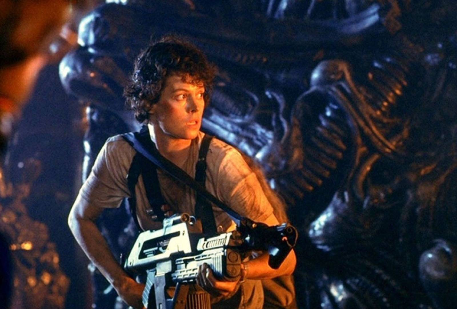 Sigourney Weaver Ellen Ripley Alien Jonesy Aliens Movie