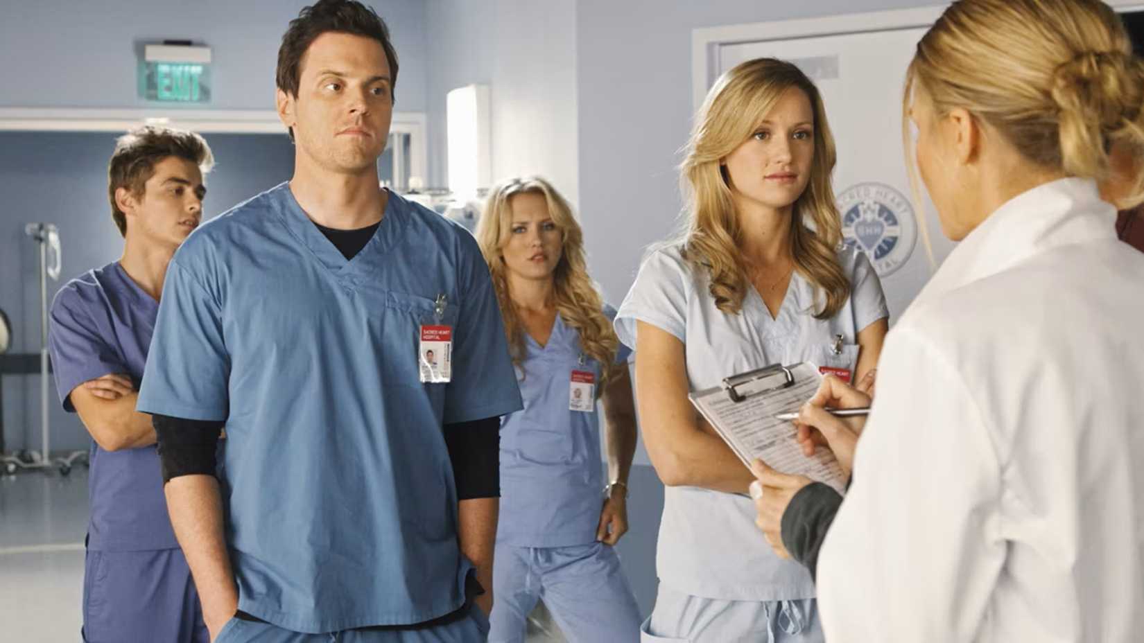The new cast in Scrubs Season 9.