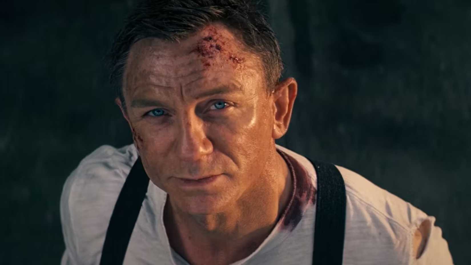 Daniel Craig at the end of No Time to Die.
