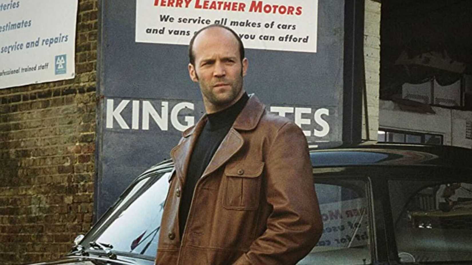 Jason Statham as Terry in The Bank Job at a repair shop