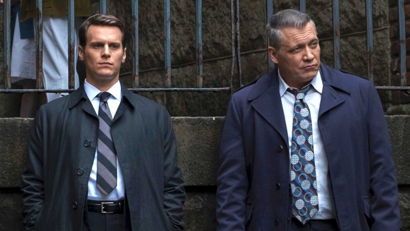 Jonathan Groff as Holden Ford and Holt McCallany as Bill Tench in Mindhunter