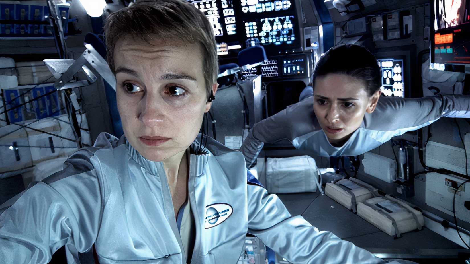 Europa Report (2013)-2