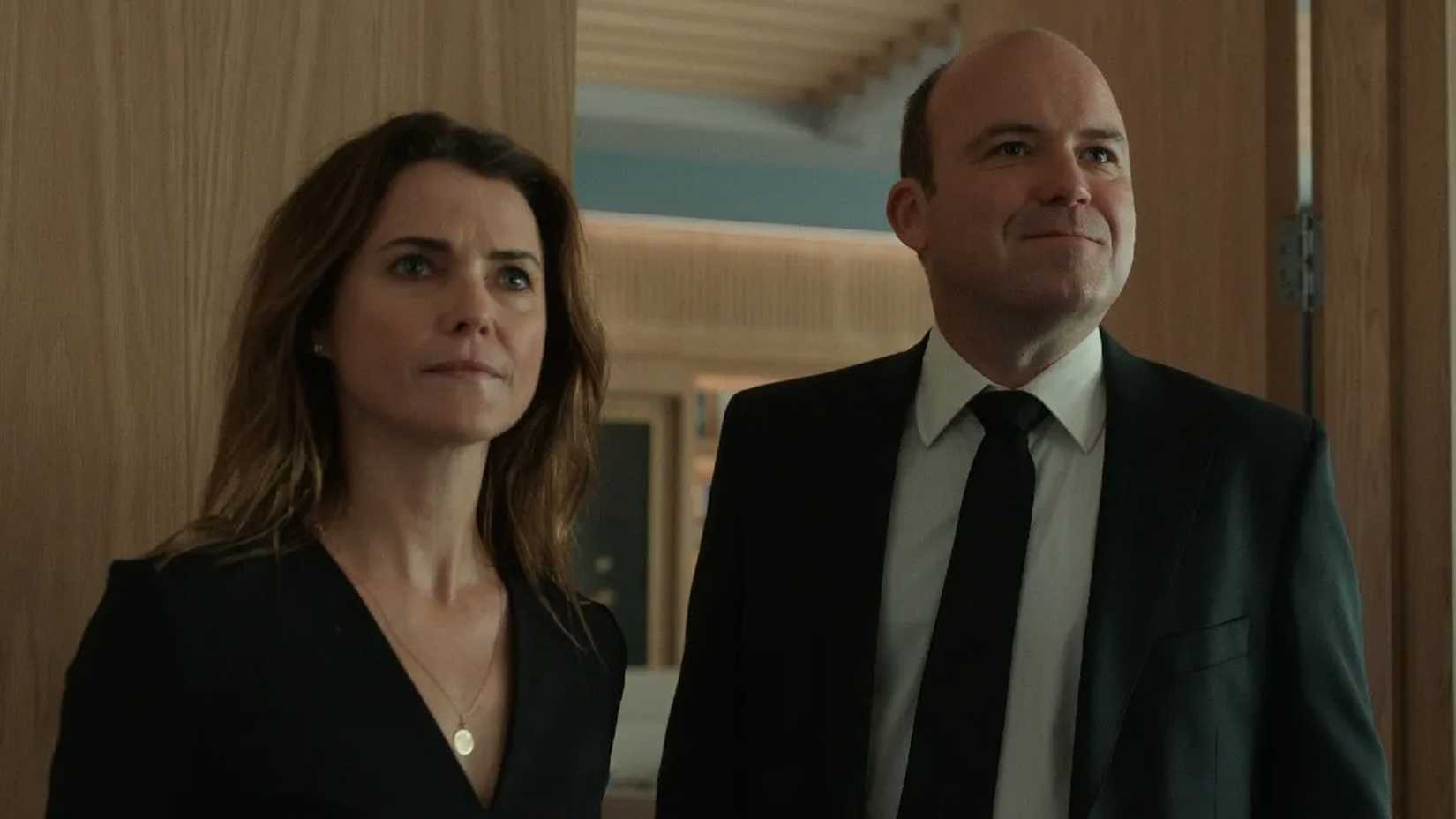 Kate and Trowbridge in The Diplomat