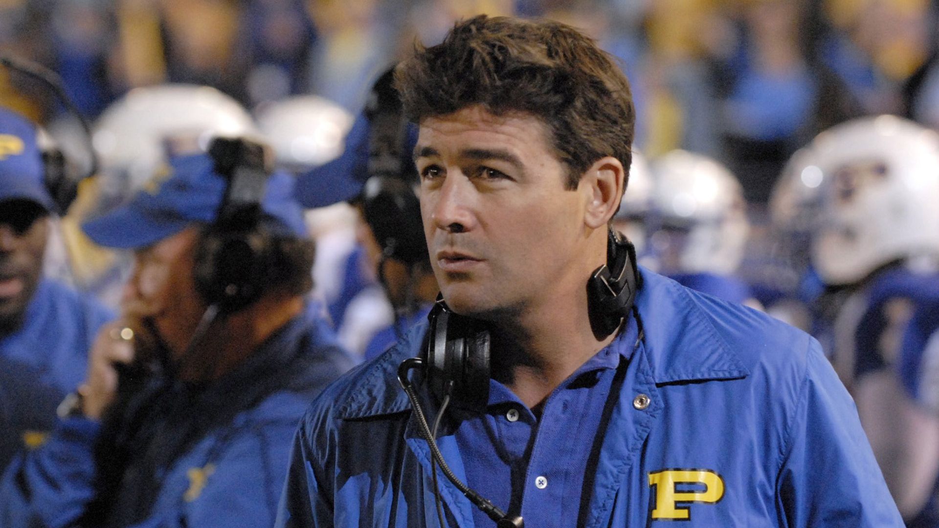 kyle chandler friday night lights