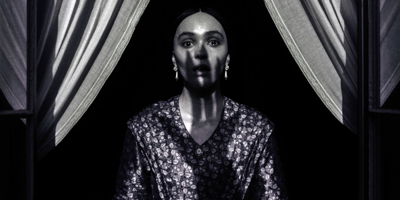 Nosferatu' Star Lily-Rose Depp Responds to Nepo Baby Criticisms, image size:1400x700