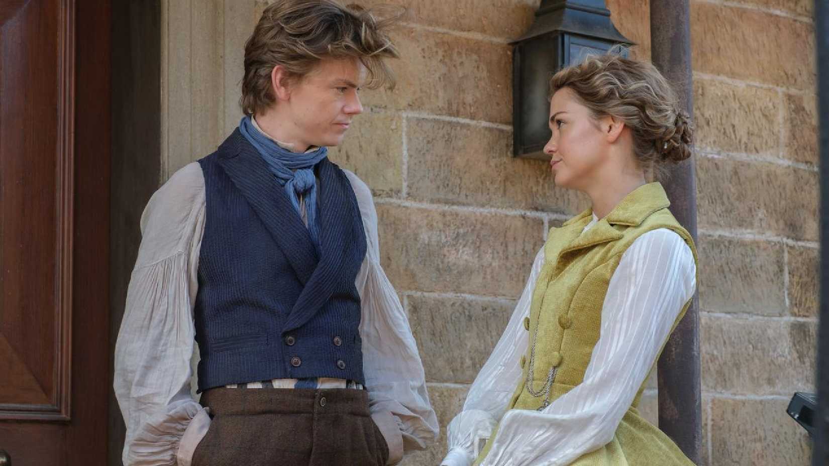Thomas Brodie-Sangster and Maia Mitchell in The Artful Dodger