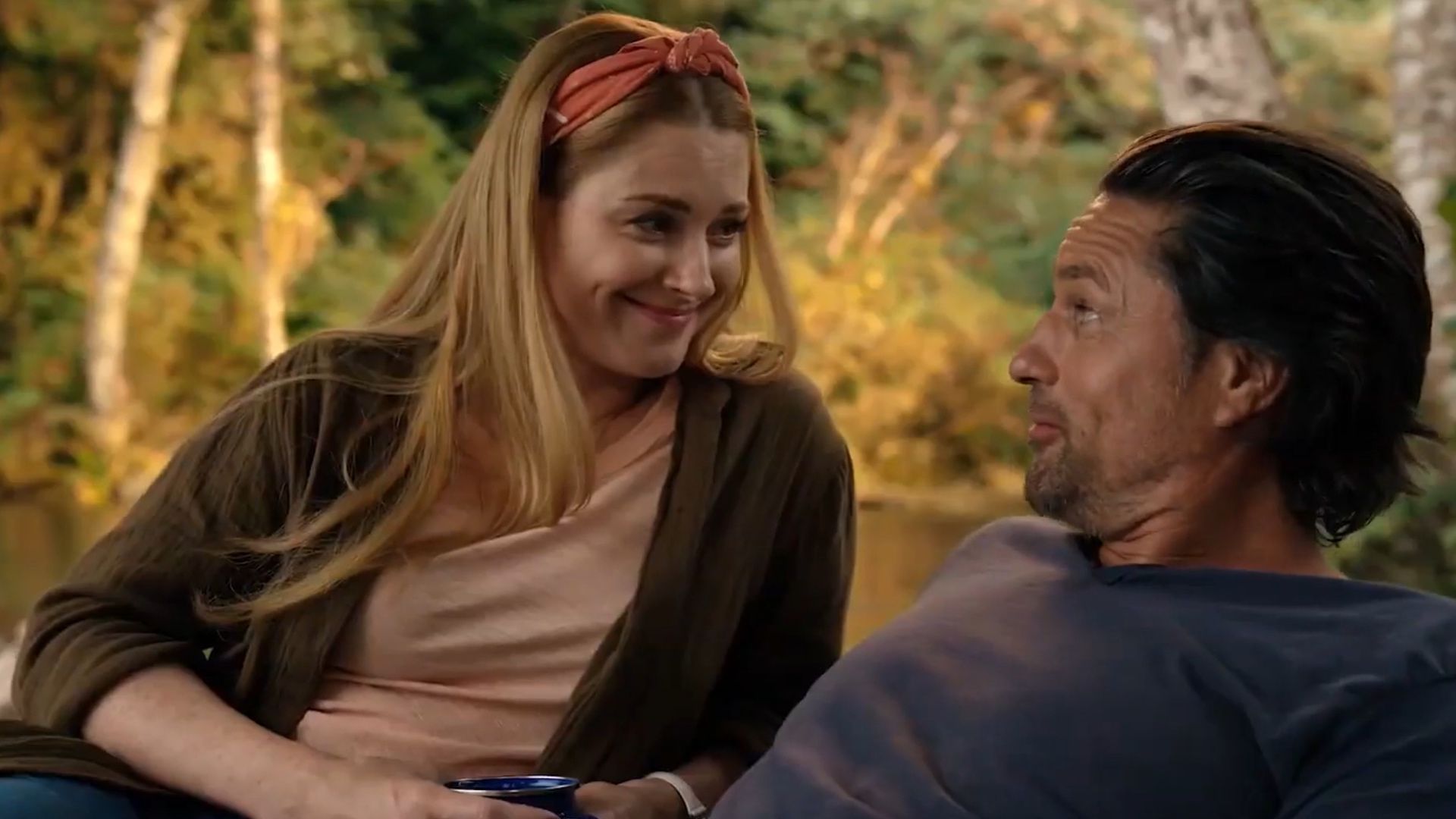 Alexandra Breckenridge and Martin Henderson as Mel and Jack in Virgin River