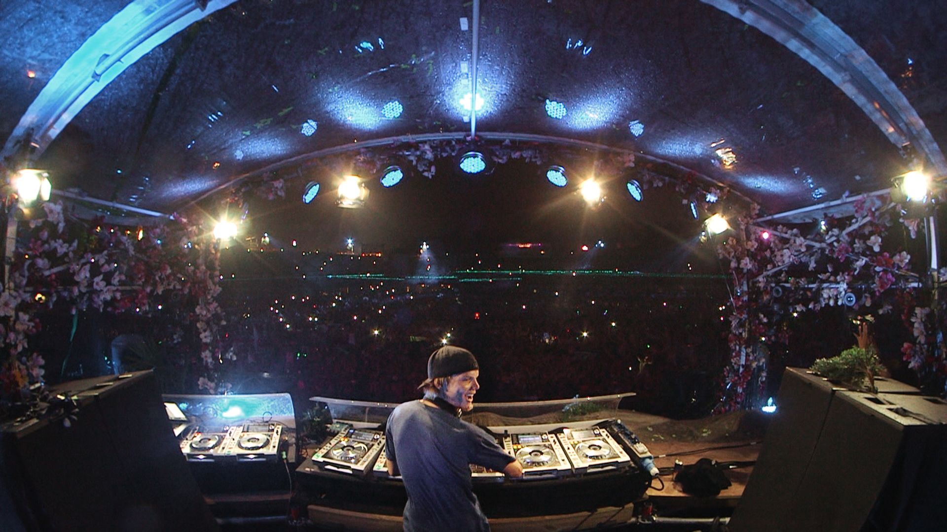 'Avicii - I'm Tim' Review | A Profound Portrait of a Departed Artist
