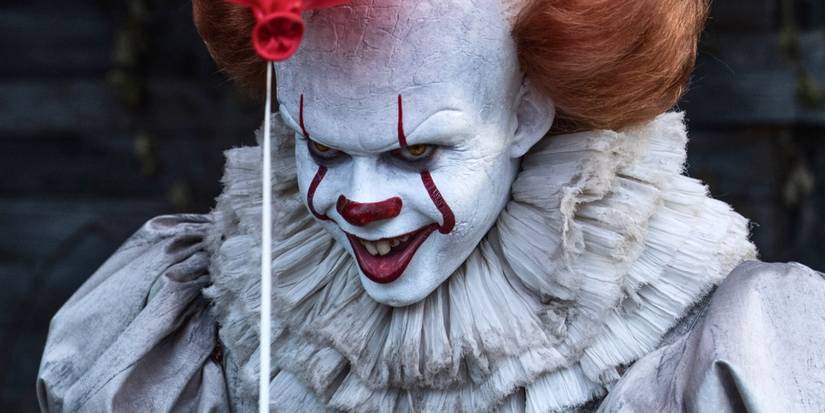 Bill Skarsgård as Pennywise in It 2017