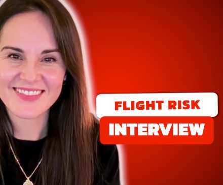 'Flight Risk' Review: Mel Gibson Thriller Crashes at Takeoff