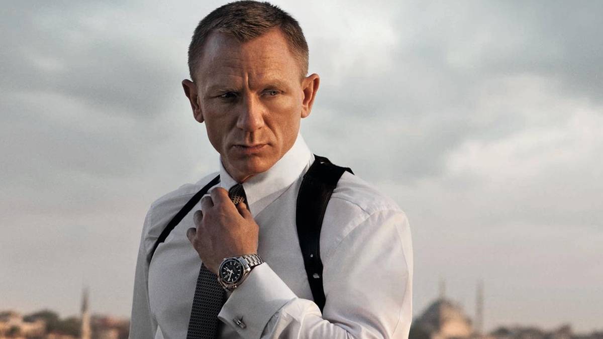 'Enola Holmes' Star Louis Partridge Emerges as New 'James Bond' Favorite