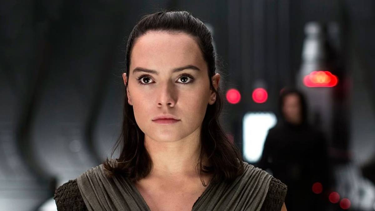 Daisy Ridley is 