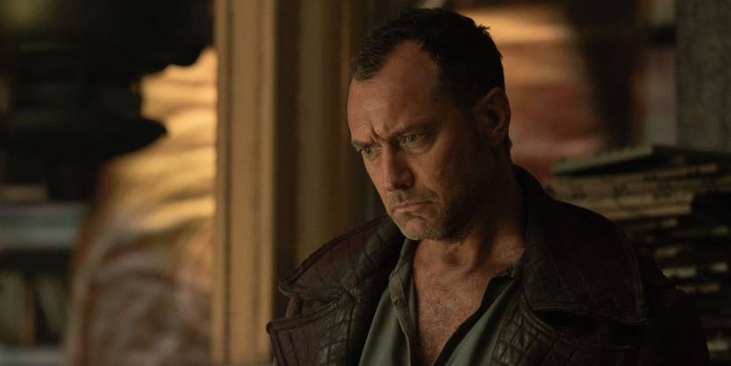 Jude Law looking confused in Star Wars Skeleton Crew