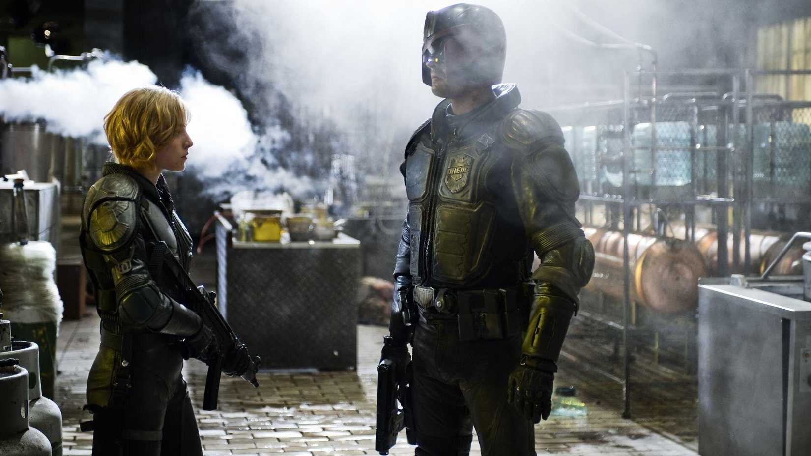 Dredd Cast Operator 'Dredd:' The Best Cyberpunk Action Movie of the 21st Century is Being ...
