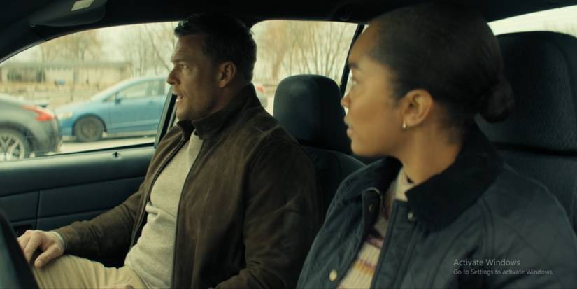 Reacher and Dominique during a stakeout