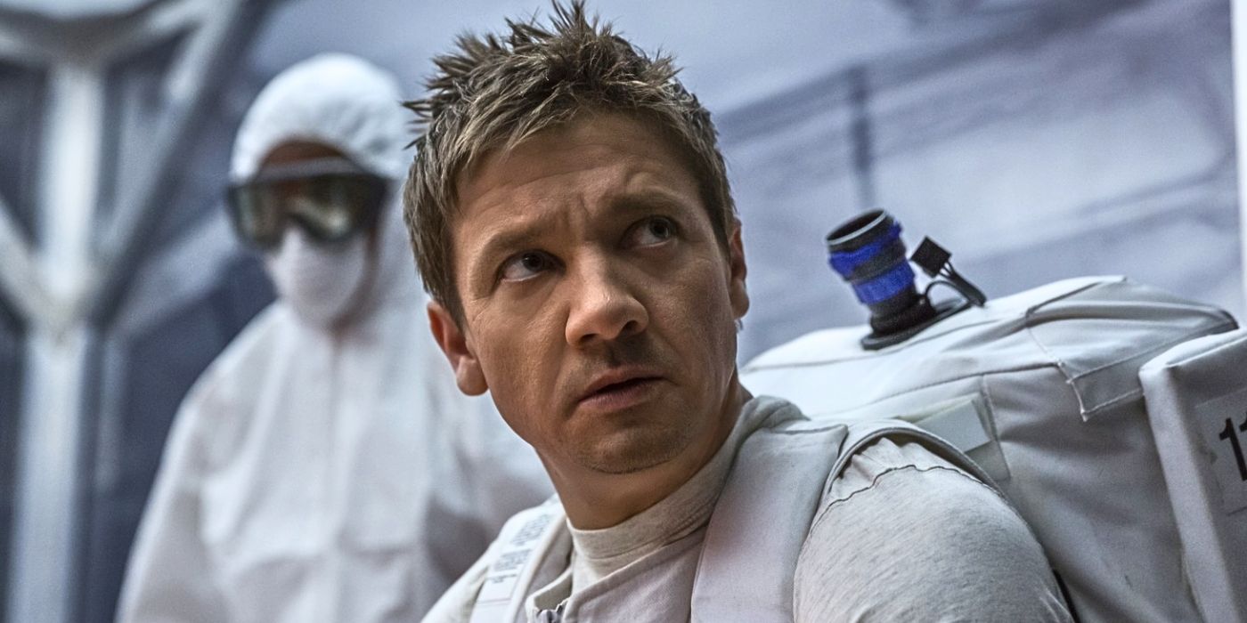 Jeremy Renner in Arrival